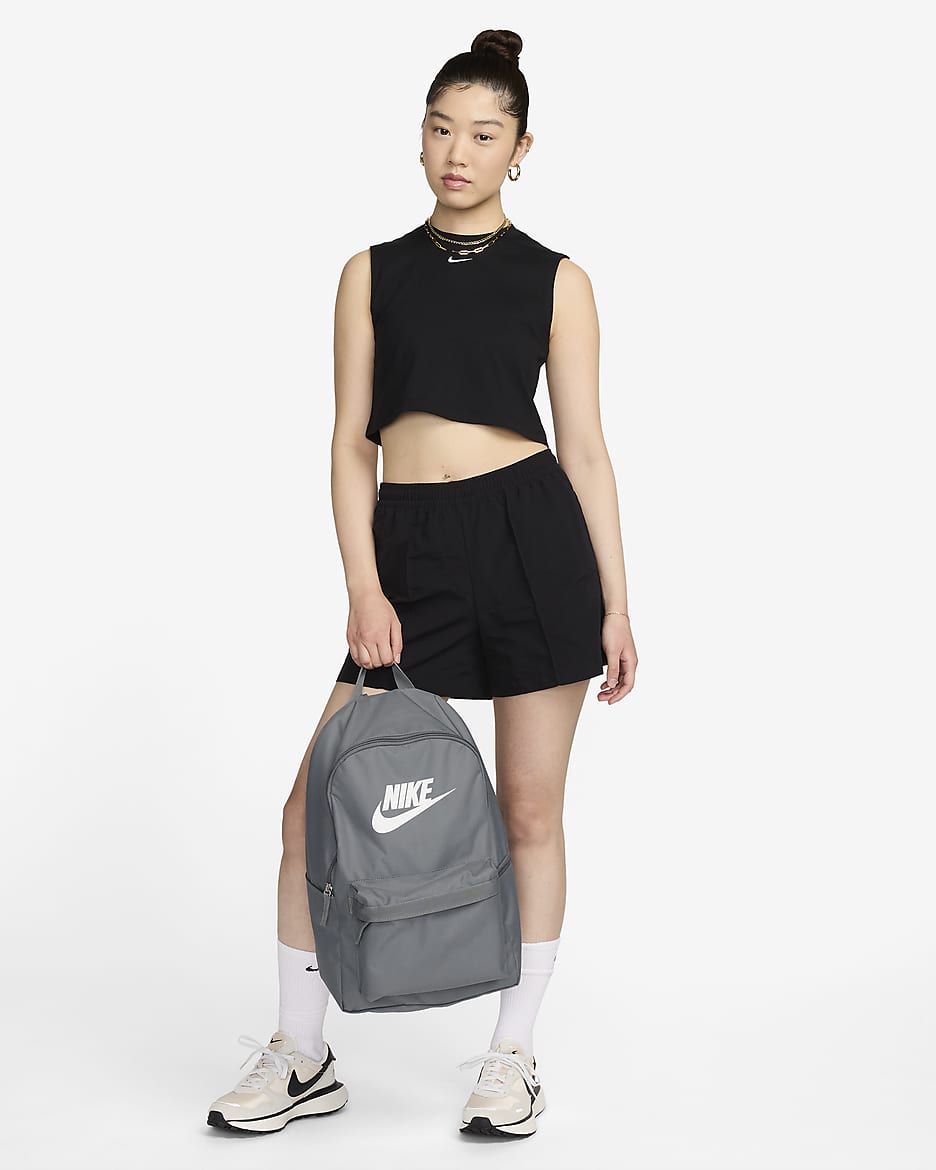 Nike sportswear heritage bag hot sale